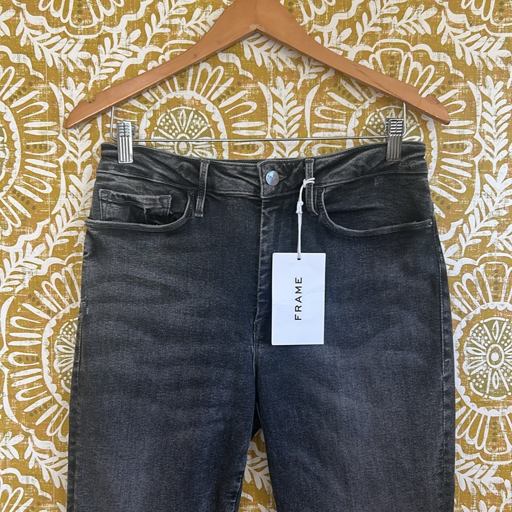 NWT FRAME Denim Le One Flare Dark Wash Jeans in Hughes $238 size 2 (Fits 30-34) - Picture 8 of 15